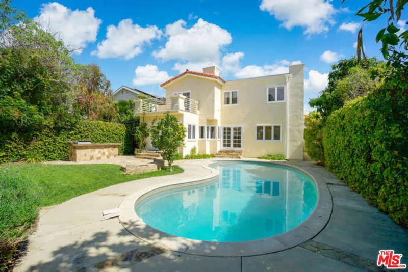 914 26th, Santa Monica, CA 90403