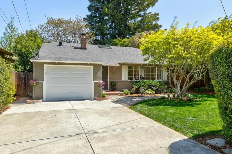 272 Marmona, Menlo Park, CA 94025