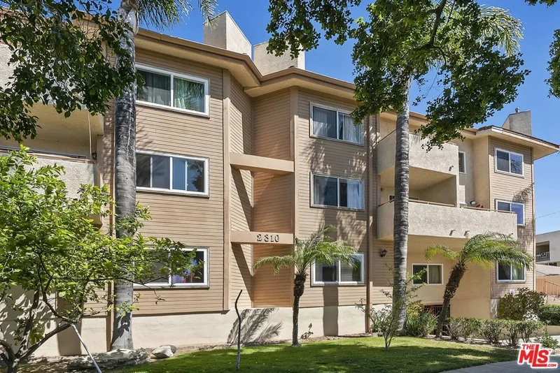 2310 Fairview #209, Burbank, CA 91504