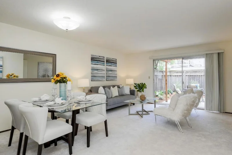 258 Ventura, Palo Alto, CA 94306