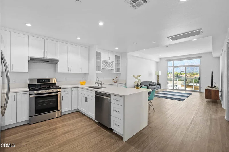 56 Duarte #402, Arcadia, CA 91006