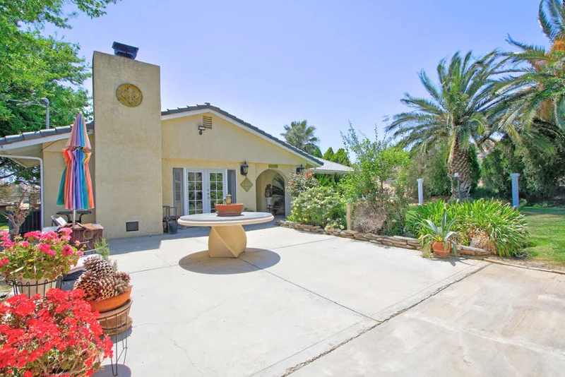 11420 Juniper, Morongo Valley, CA 92256