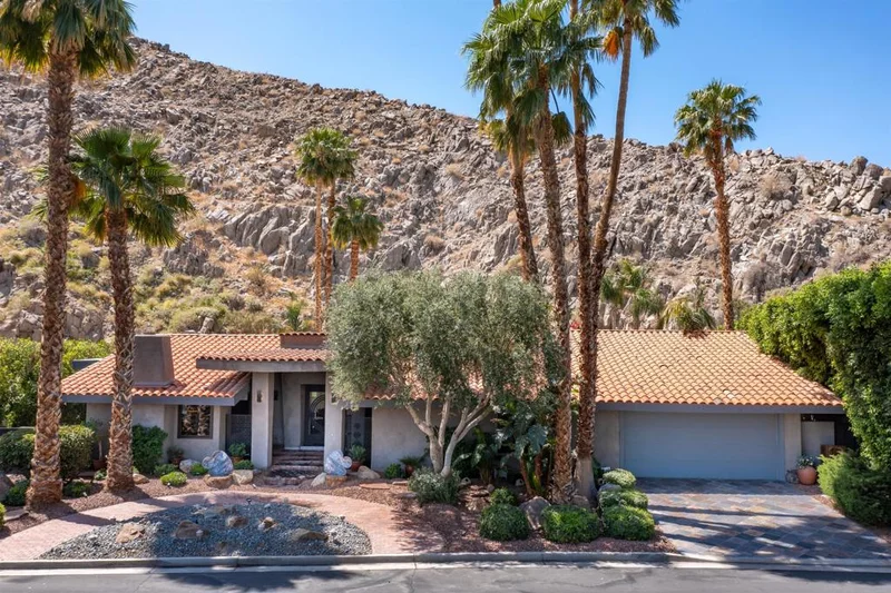 76947 Desi Drive, Indian Wells, CA 92210