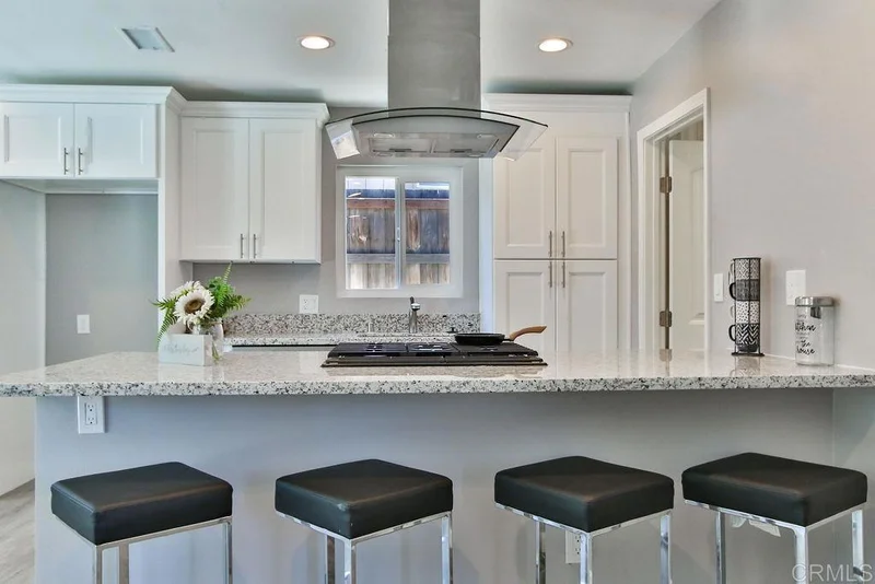 8823 Crestmore, Spring Valley, CA 91977