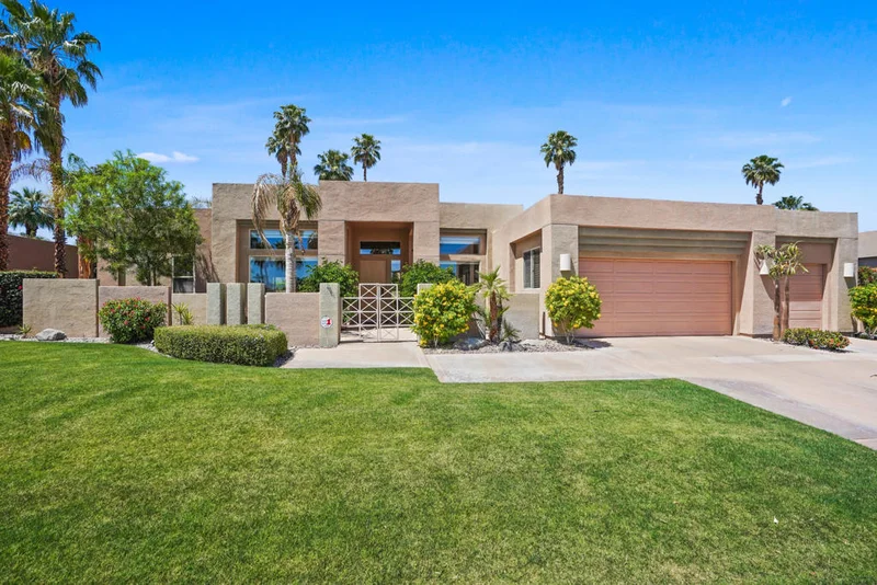 3 Silver, Rancho Mirage, CA 92270