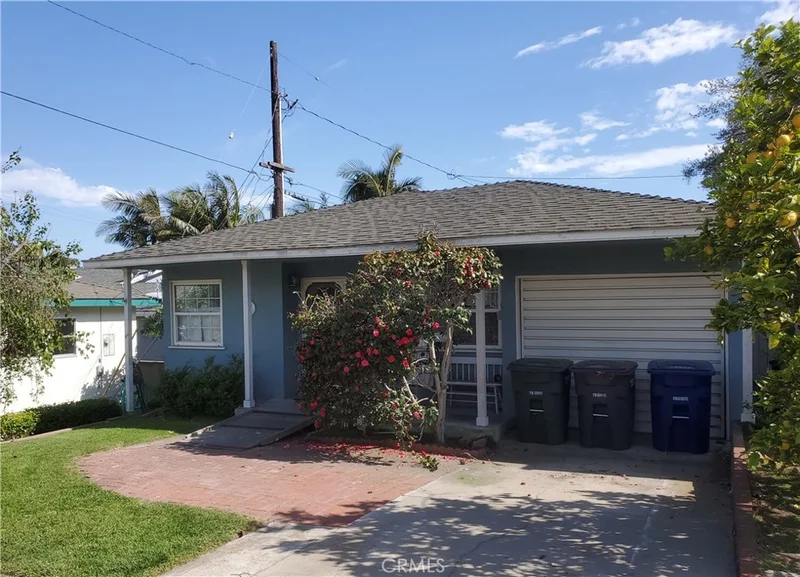 1008 Walnut, El Segundo, CA 90245