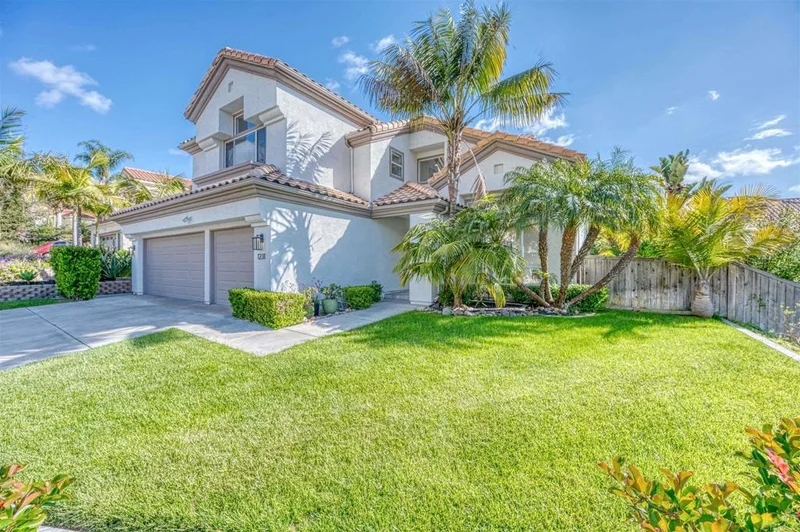1231 Salerno, Oceanside, CA 92056