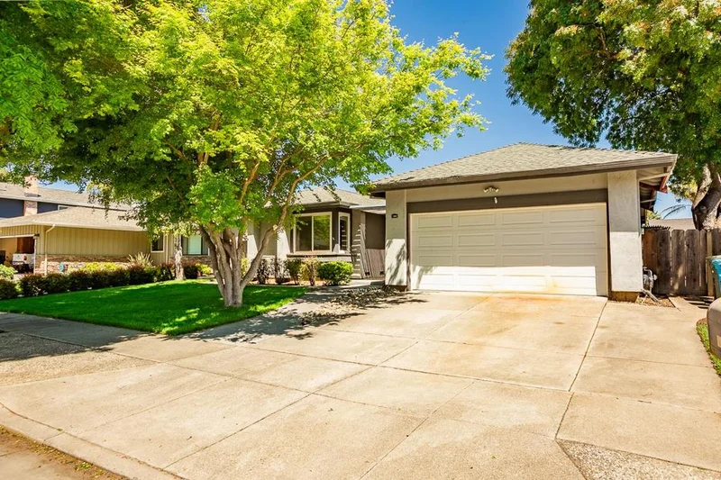 1045 Clark, Gilroy, CA 95020