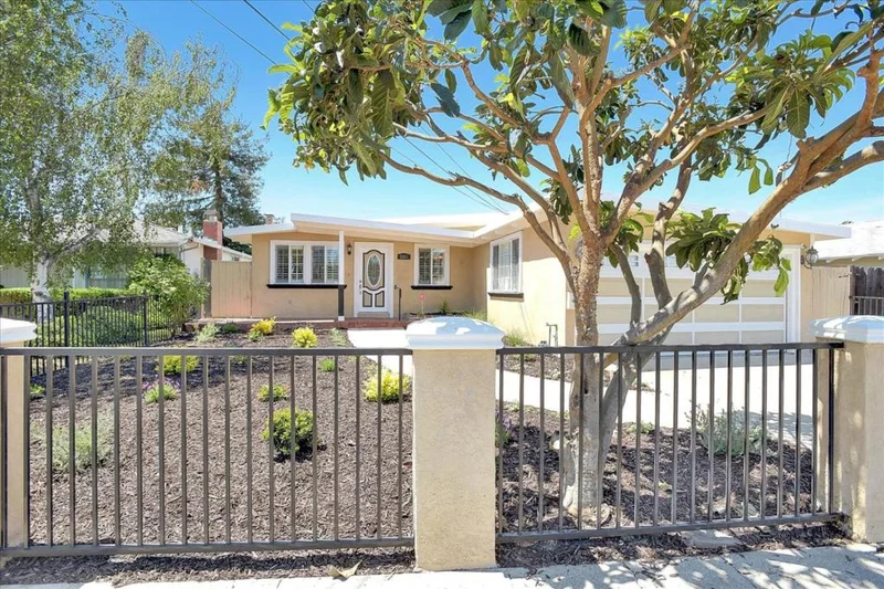 2551 Gloria, East Palo Alto, CA 94303