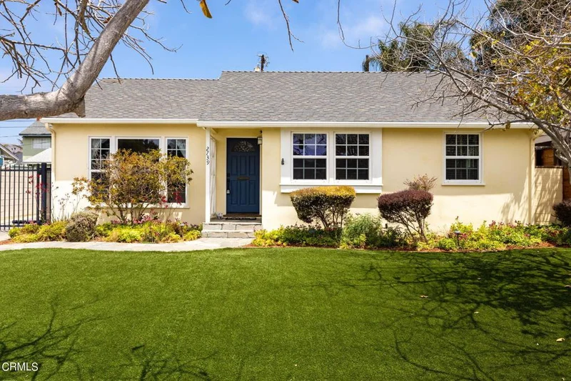 2739 Vancouver, Ventura, CA 93003