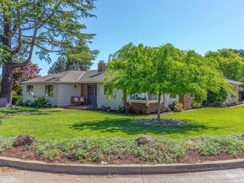 859 Carnation, Los Altos, CA 94024