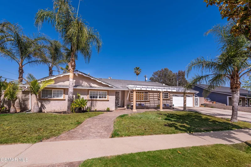 2948 Kadota, Simi Valley, CA 93063
