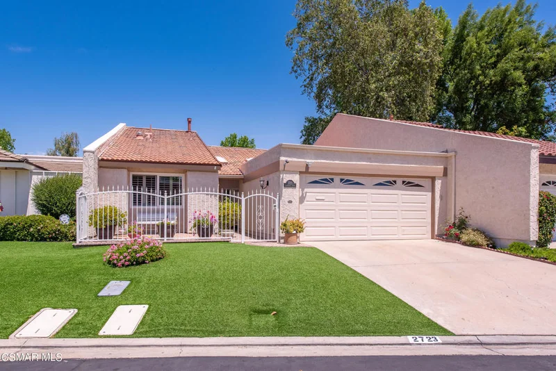 2723 Lakeridge Lane, Westlake Village, CA 91361