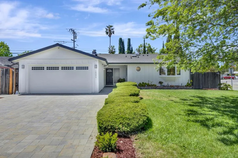 18492 Purdue, Saratoga, CA 95070