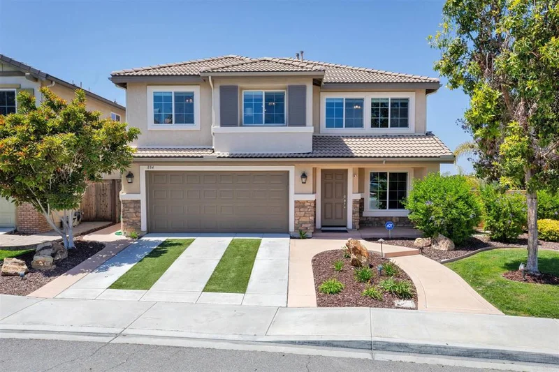 884 Via La Venta, San Marcos, CA 92069