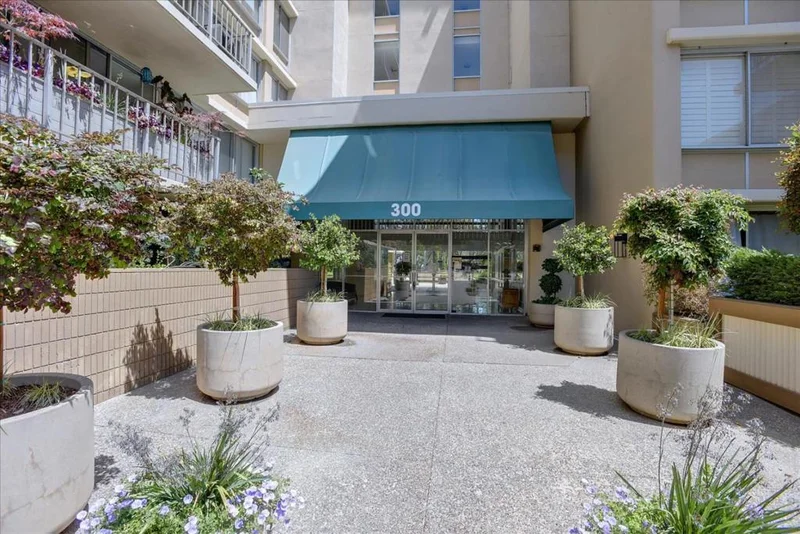 300 Davey Glen #3706, Belmont, CA 94002