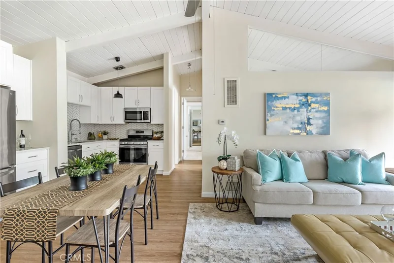 6305 Green Valley #307, Culver City, CA 90230