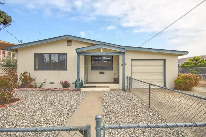 1189 Palm, Seaside, CA 93955