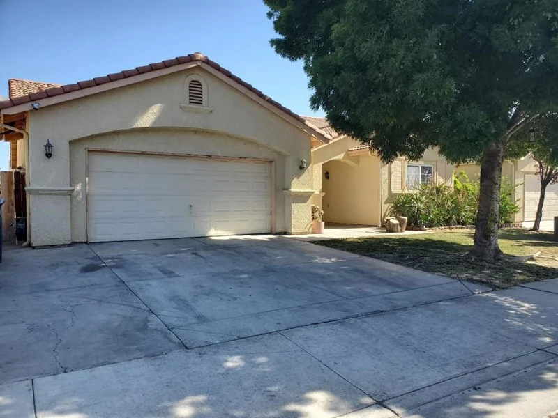 1026 Marsala, Los Banos, CA 93635