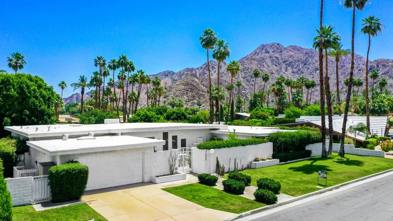 45850 Apache, Indian Wells, CA 92210