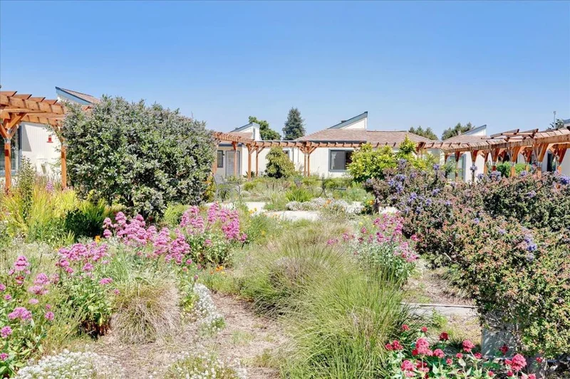 2286 7th, Santa Cruz, CA 95062