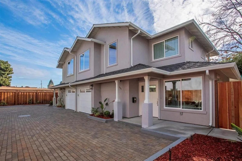 423 Douglas Place, San Jose, CA 95126