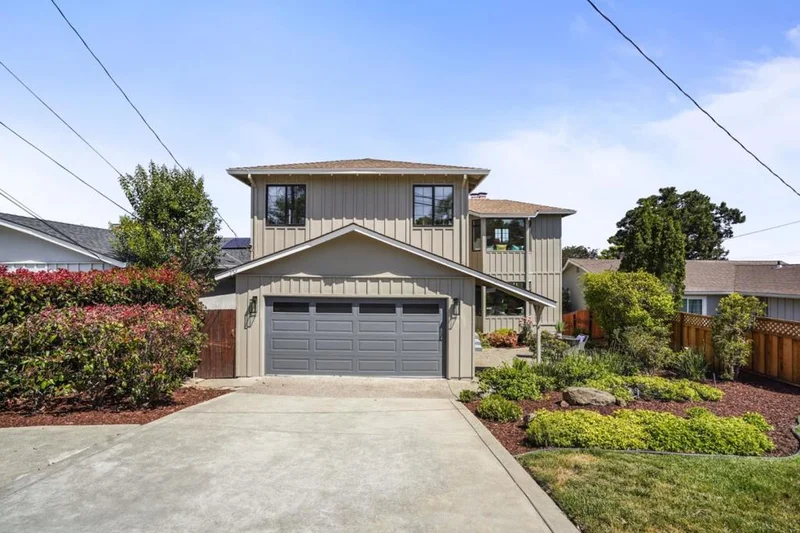 2714 Belmont Canyon, Belmont, CA 94002
