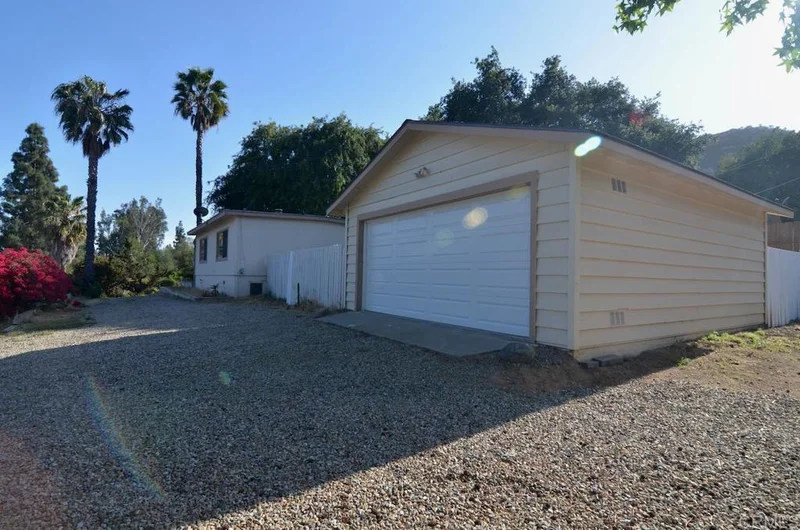 2737 Homestead Dr., San Marcos, CA 92069