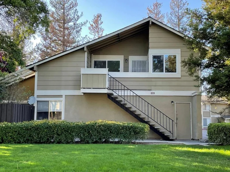 2299 Warfield #B, San Jose, CA 95122