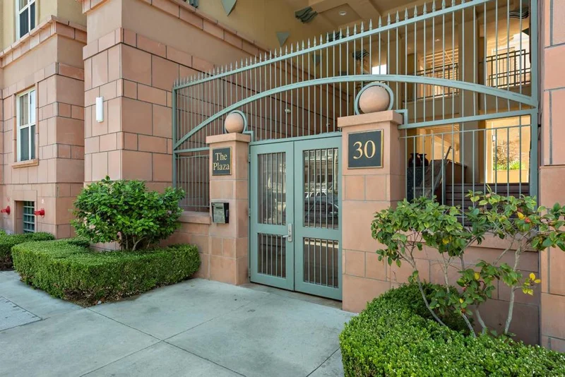 30 Julian #212, San Jose, CA 95112