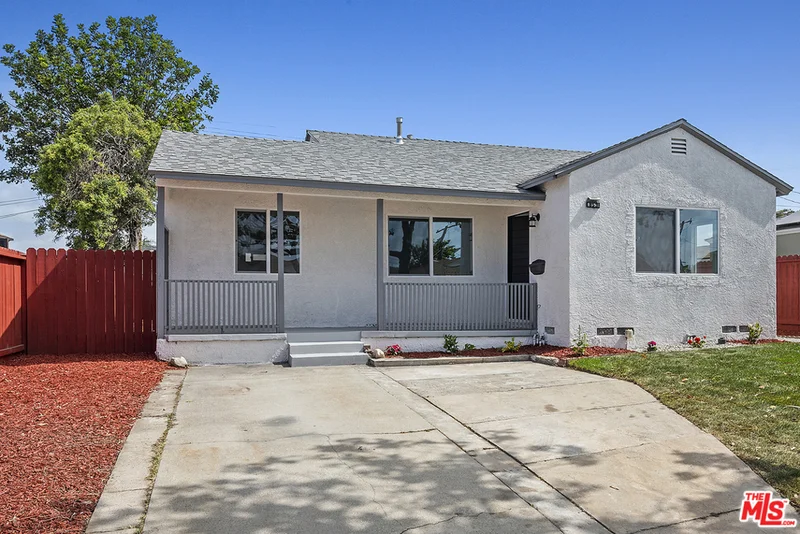 853 146th, Gardena, CA 90247
