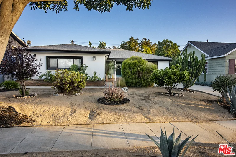 5606 Fallsgrove, Los Angeles, CA 90016