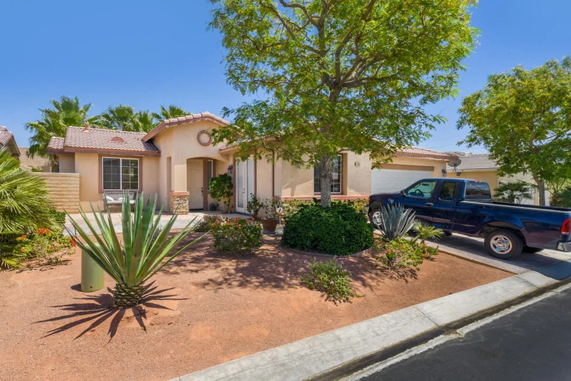 41780 Amberly, Indio, CA 92203