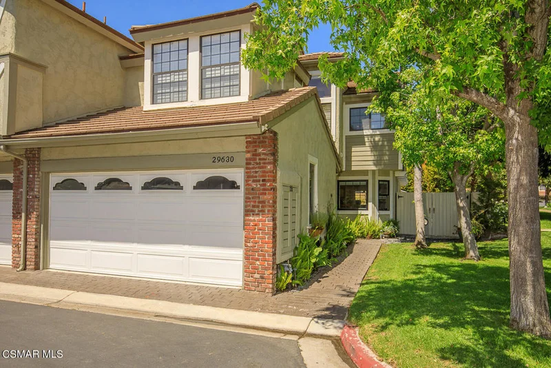 29630 Windsong, Agoura Hills, CA 91301