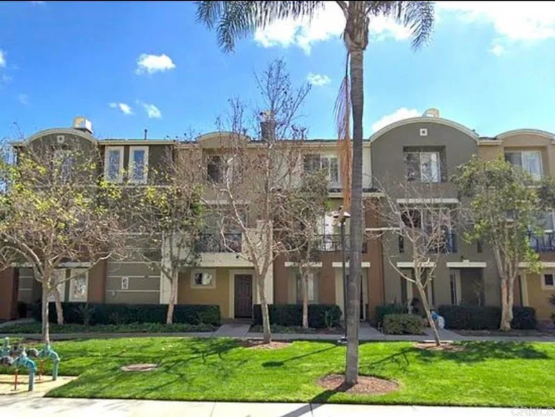 8704 Plaza, San Diego, CA 92123