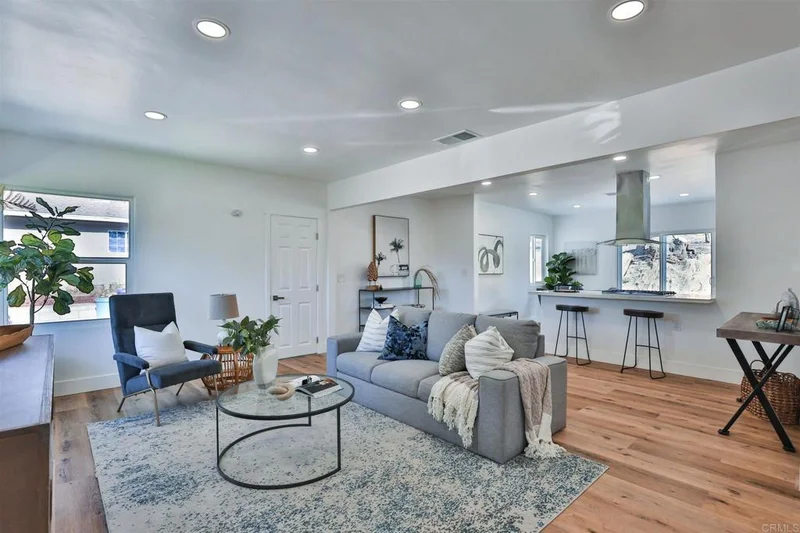 10331 Del Rio, Spring Valley, CA 91978