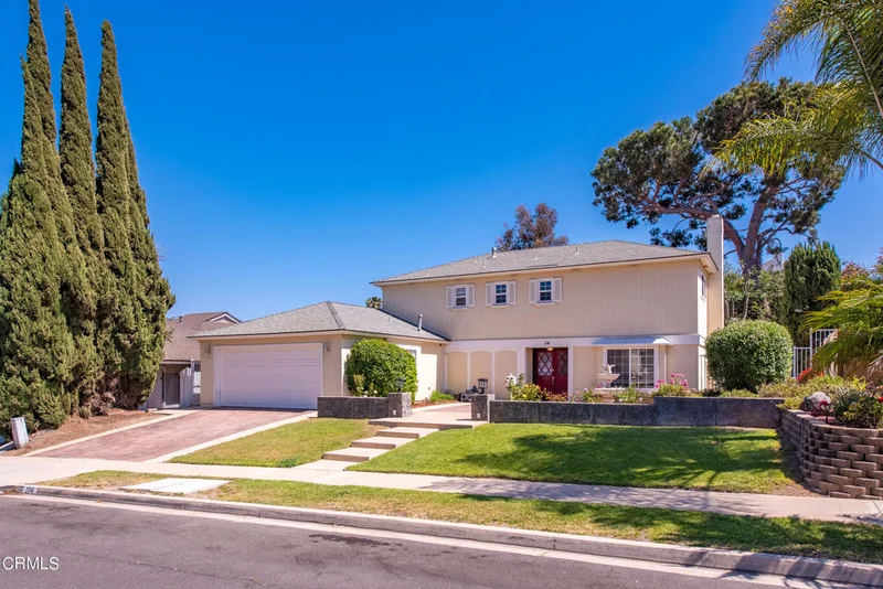 114 Dickenson, Newbury Park, CA 91320