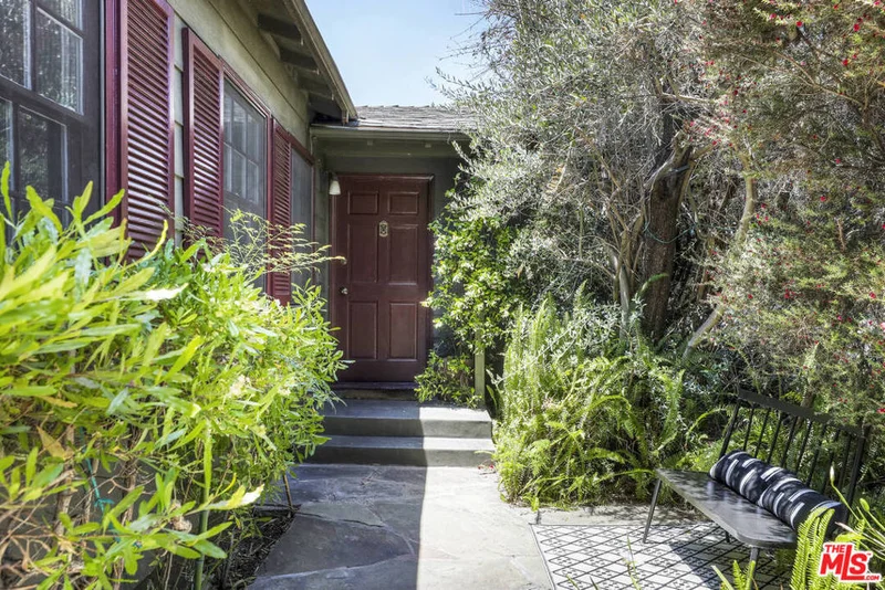 4108 Tracy, Los Angeles, CA 90027