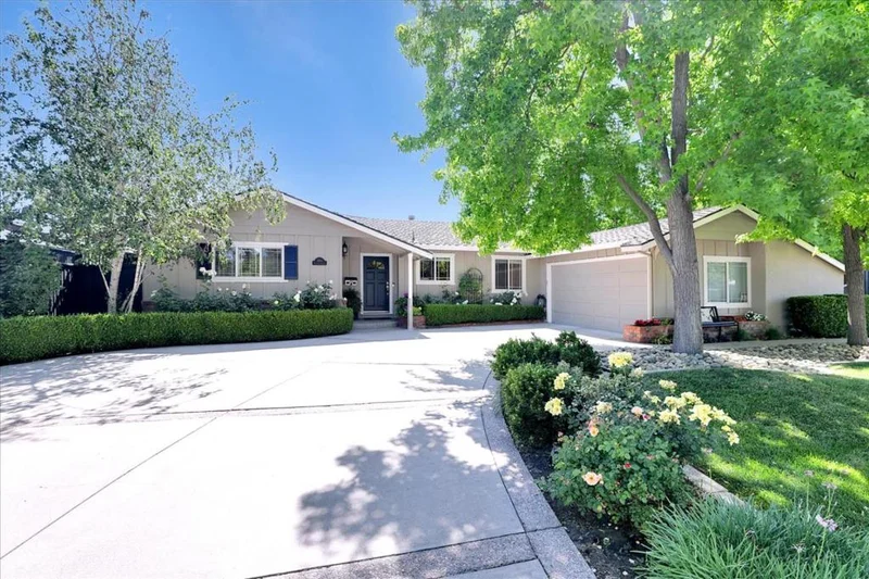 2944 Richland, San Jose, CA 95125