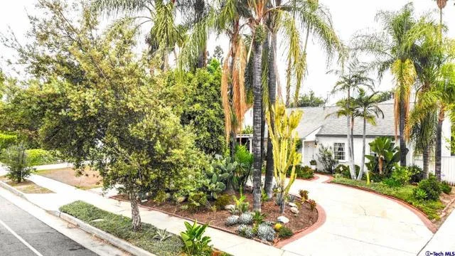 1016 Los Robles, Pasadena, CA 91106