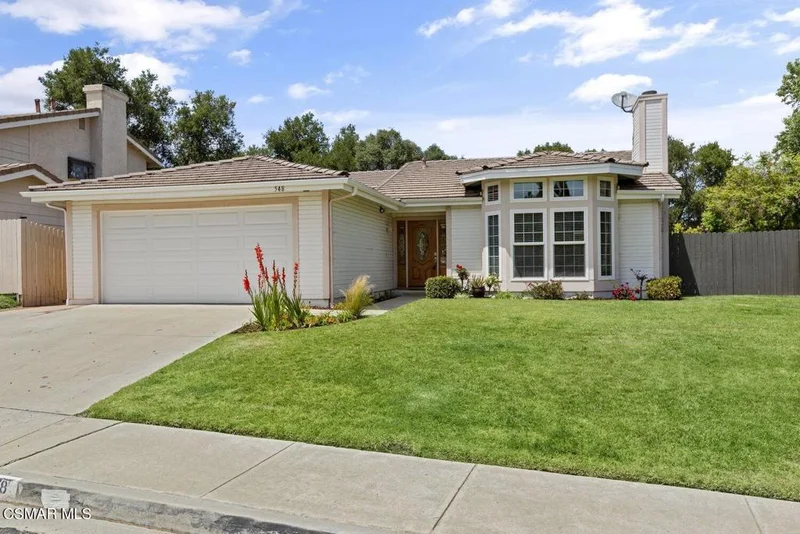 548 Canyon Vista, Thousand Oaks, CA 91320