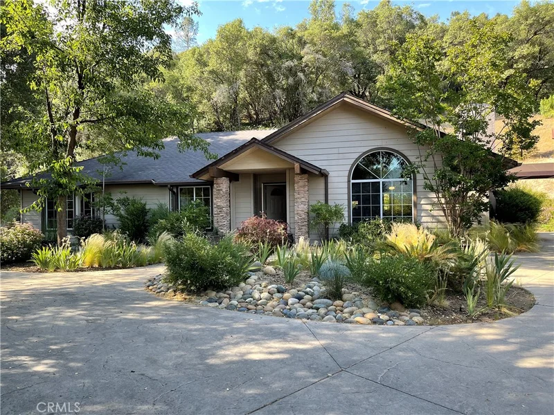 52171 Echo Valley View Ct, Oakhurst, CA 93644
