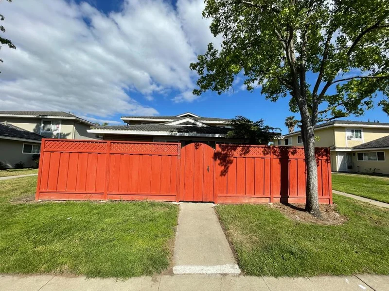 5626 Calmor #1, San Jose, CA 95123