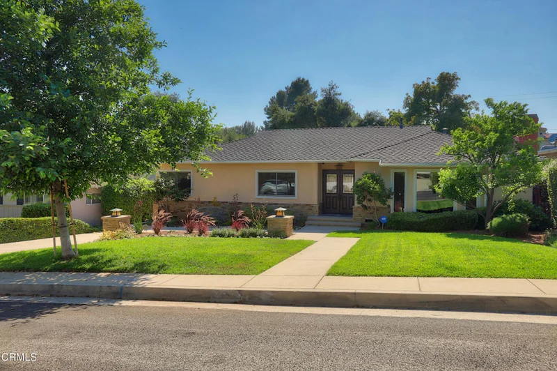 4537 Alcorn, La Canada Flintridge, CA 91011