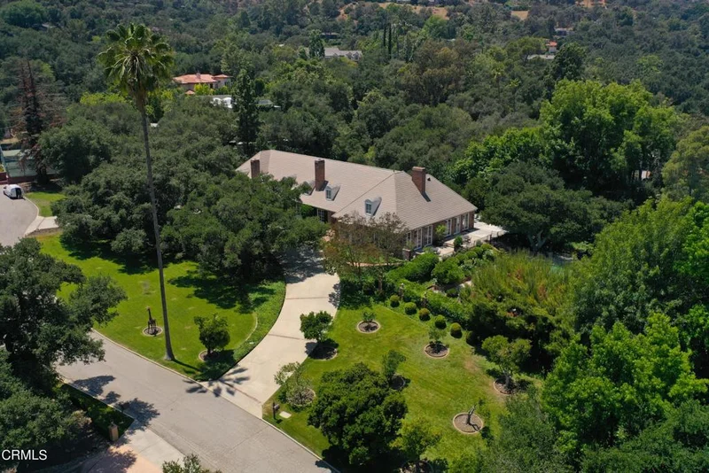 888 Flintridge, La Canada Flintridge, CA 91011