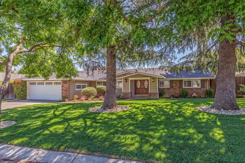 1035 Rose, Los Altos, CA 94024