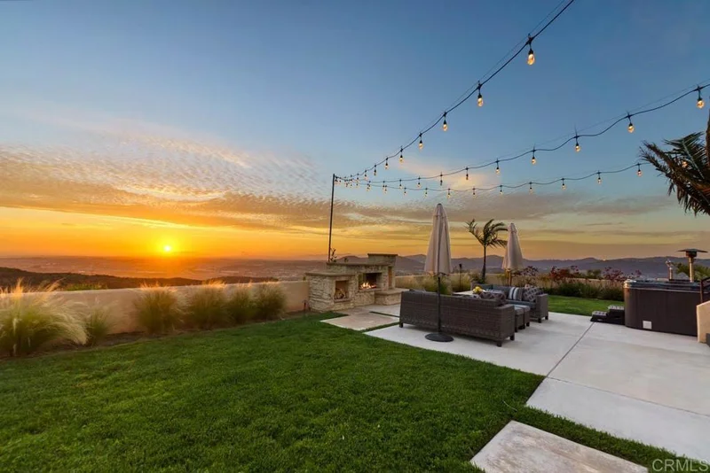 777 Phoenix, San Marcos, CA 92078
