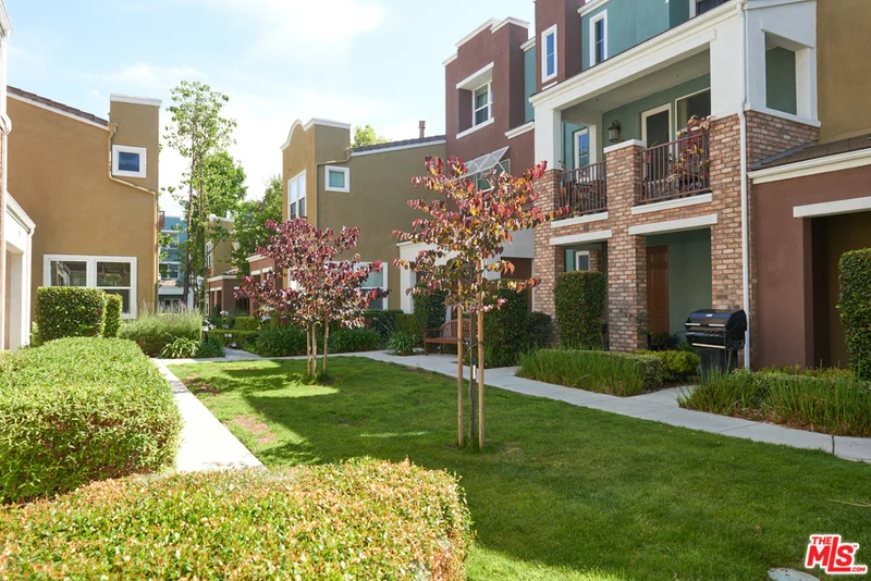 544 Chardonnay, Covina, CA 91723