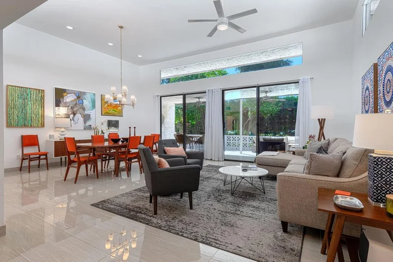 2285 Casitas, Palm Springs, CA 92264