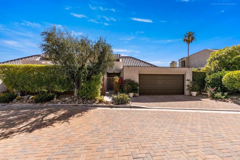 2560 La Condesa, Palm Springs, CA 92264